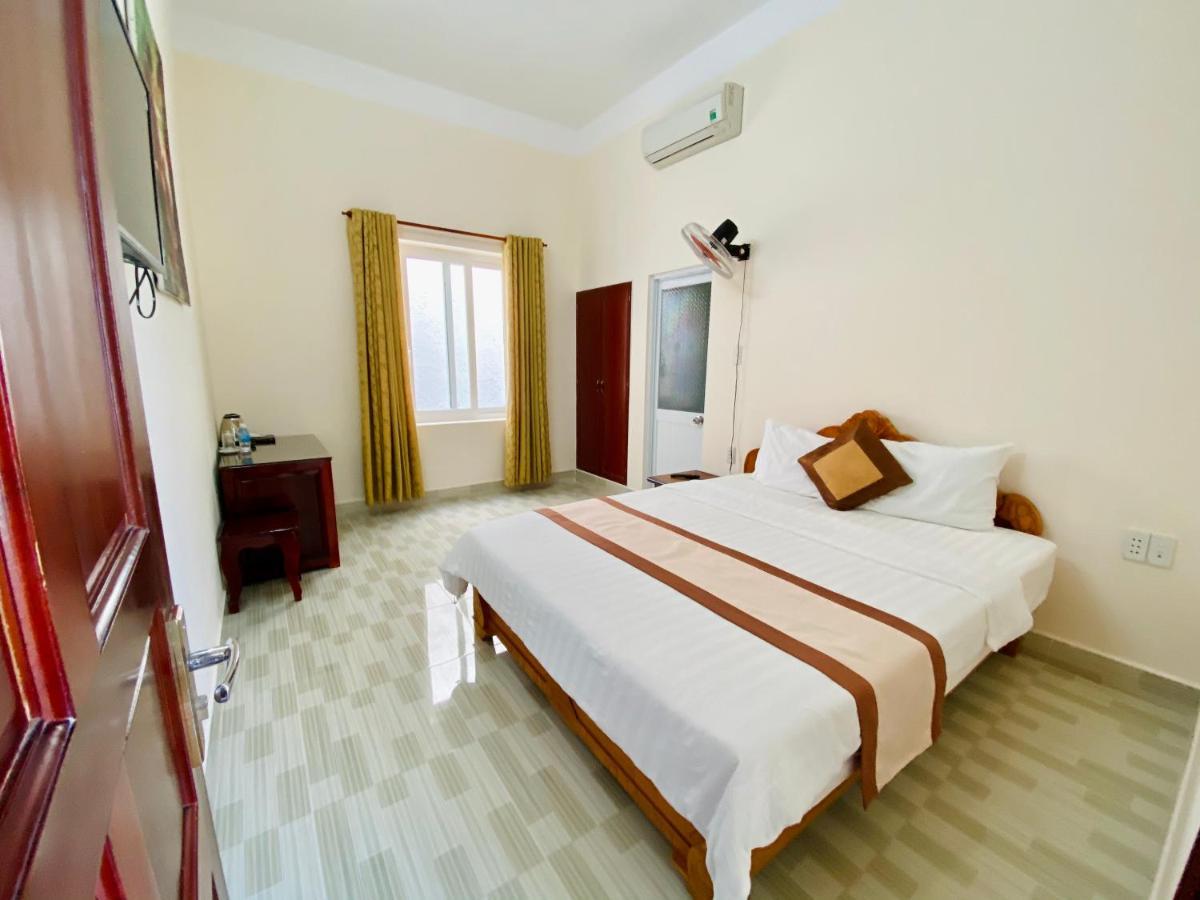 Thuy Thanh Hotel Chi Khu Co Ong Zewnętrze zdjęcie
